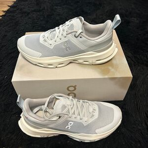 ON CLOUDPULSE Next athletic training running lace up shoes sneakers sz 8 new